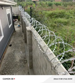 Electric Fence Services 100fts by 100fts