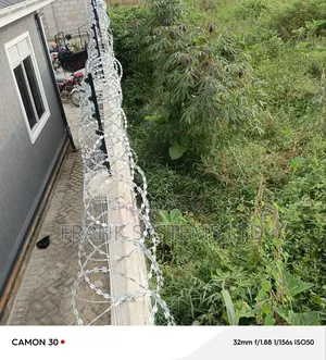 Electric Fence Services 100fts by 100fts