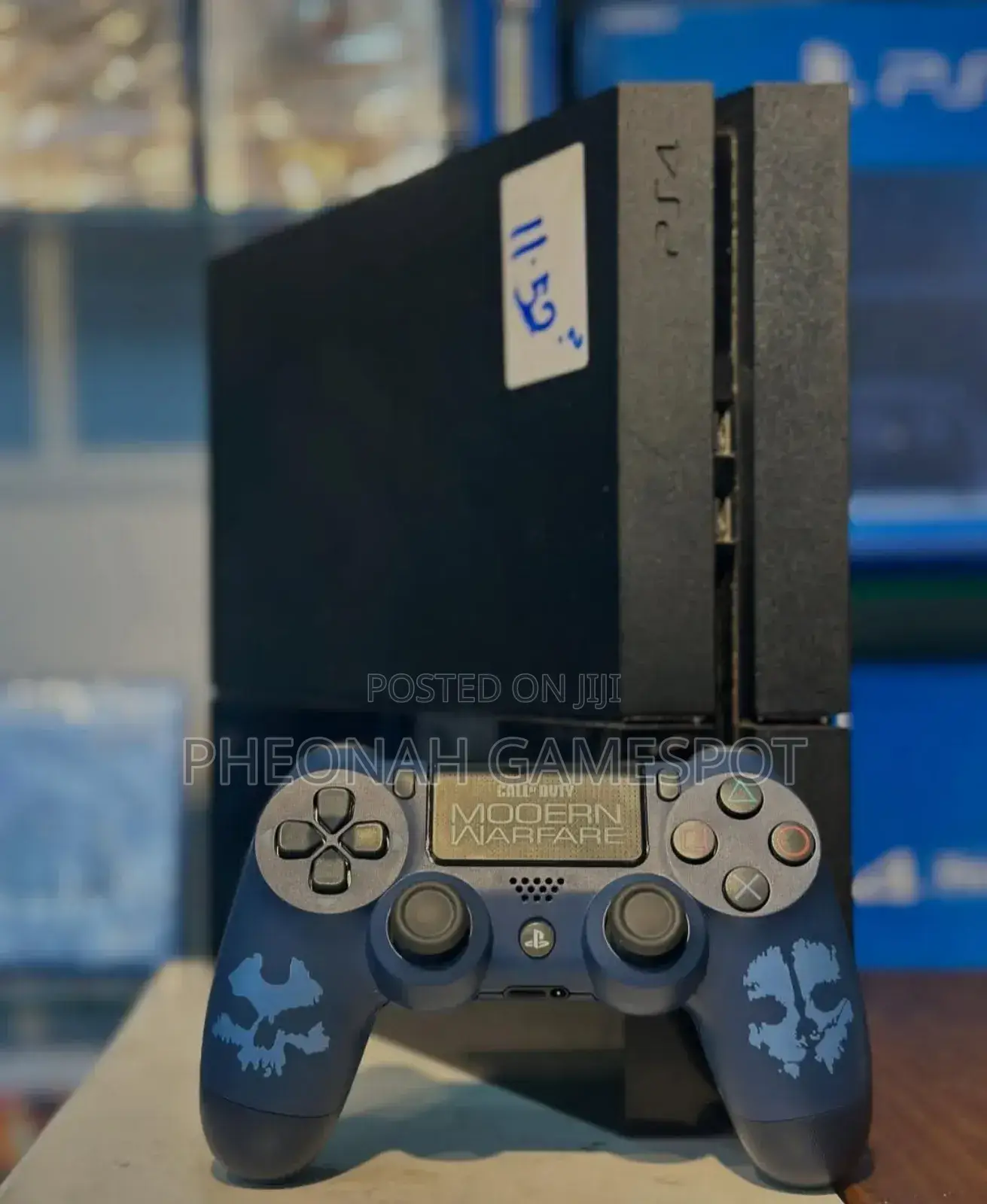 This Playstation 4 Standard Comes With Free 2 Controllers 15 Games