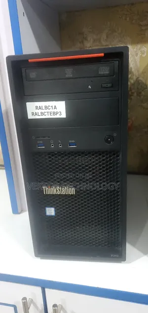 Desktop Computer Lenovo ThinkStation P310 8GB Intel Xeon HDD 500GB
