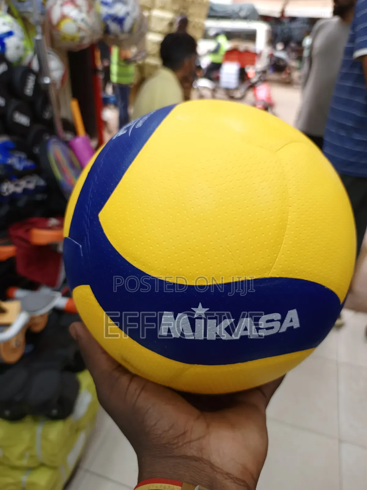 Mikasa V200w Volleyball.