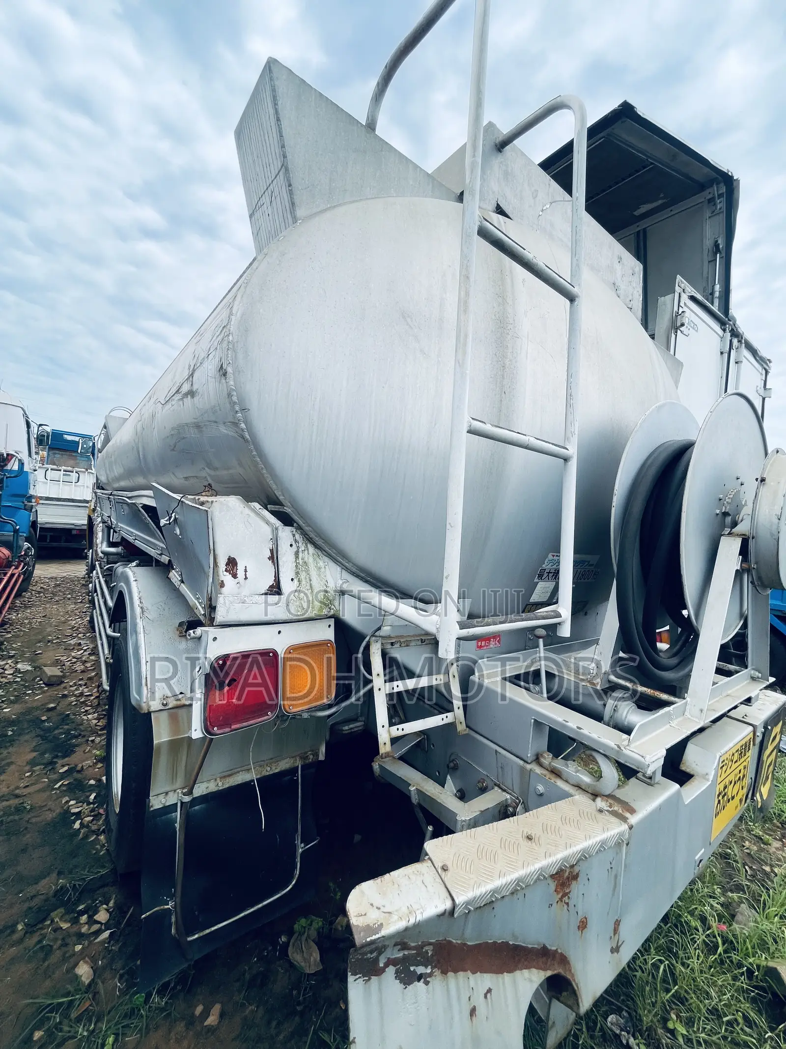 Isuzu Fuel Tank With 12000 Litres