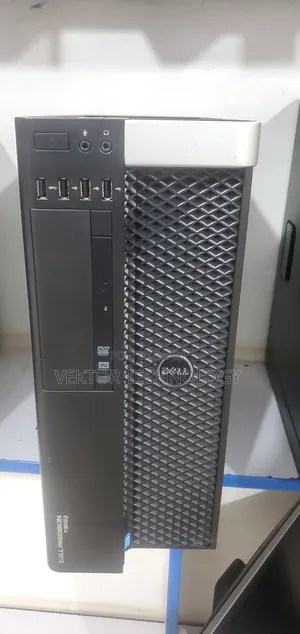 Desktop Computer Dell 4GB Intel Xeon SSD 500GB