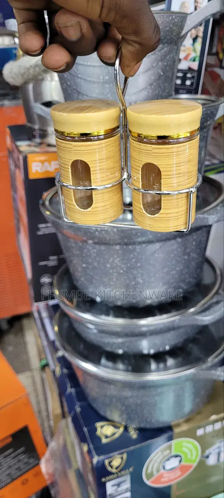Salt Shaker or Pepper Shaker Set