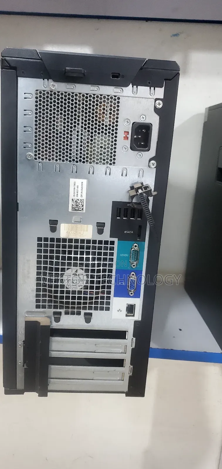 Desktop Computer Dell 8GB Intel Xeon HDD 1T