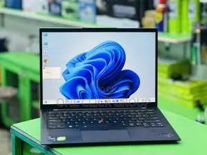 Laptop Lenovo ThinkPad X1 Carbon 32GB Intel Core I7 SSHD (Hybrid) 512GB