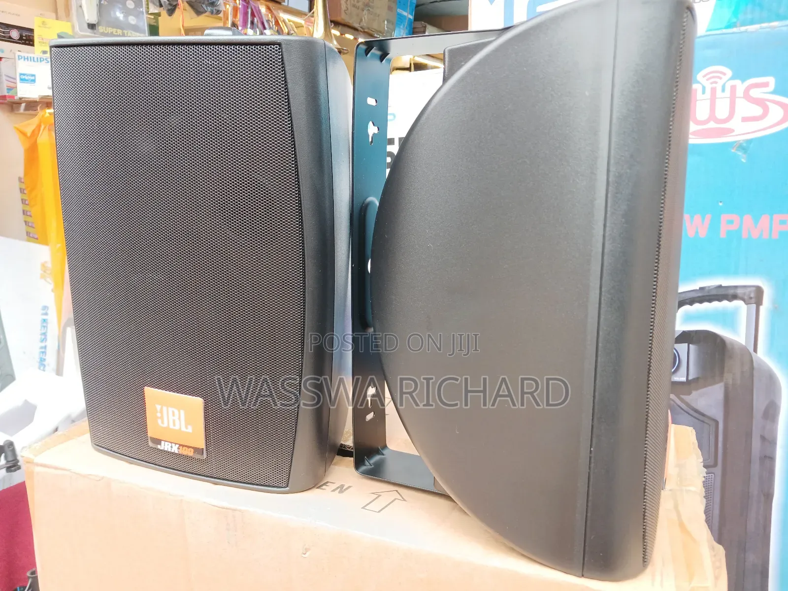 JBL Wall Mounted Speaker 650