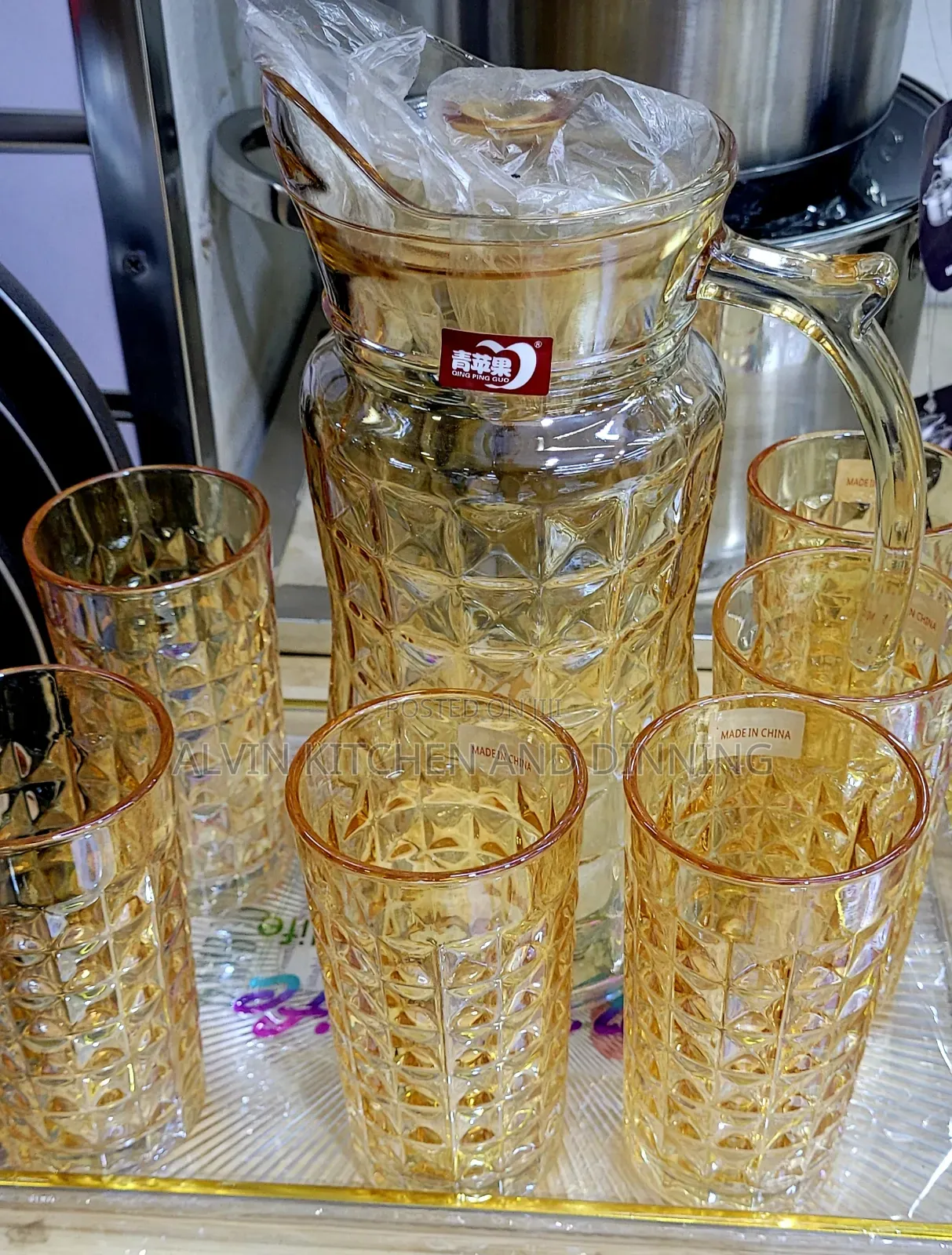 Water Jug With 6 Glasses