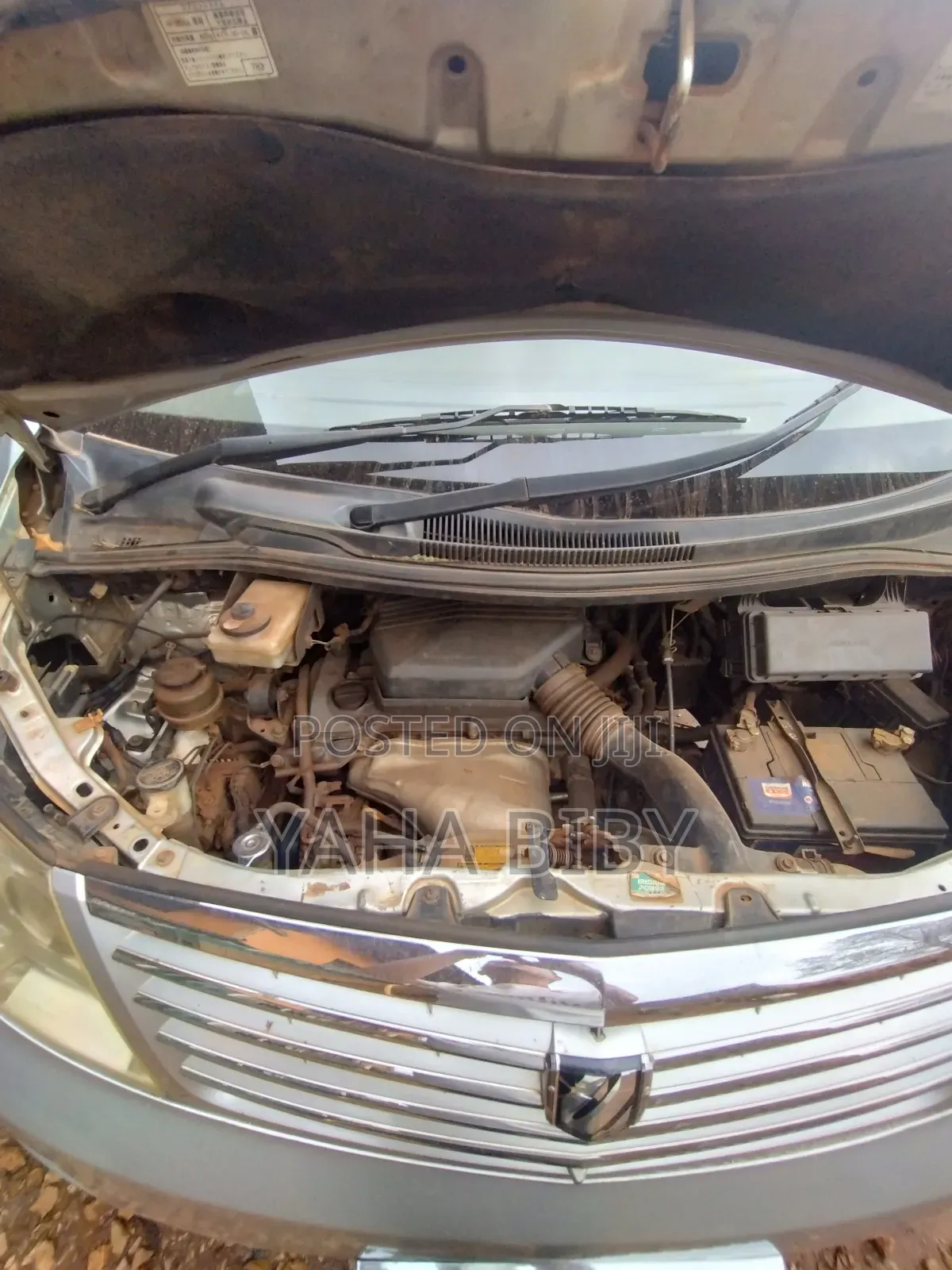 Toyota Alphard 2.4 Petrol FWD 2002 Gray