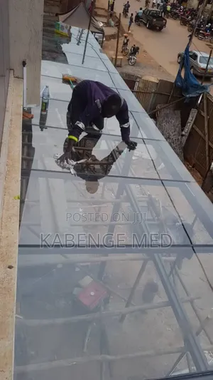 Glass Roof/Pagola