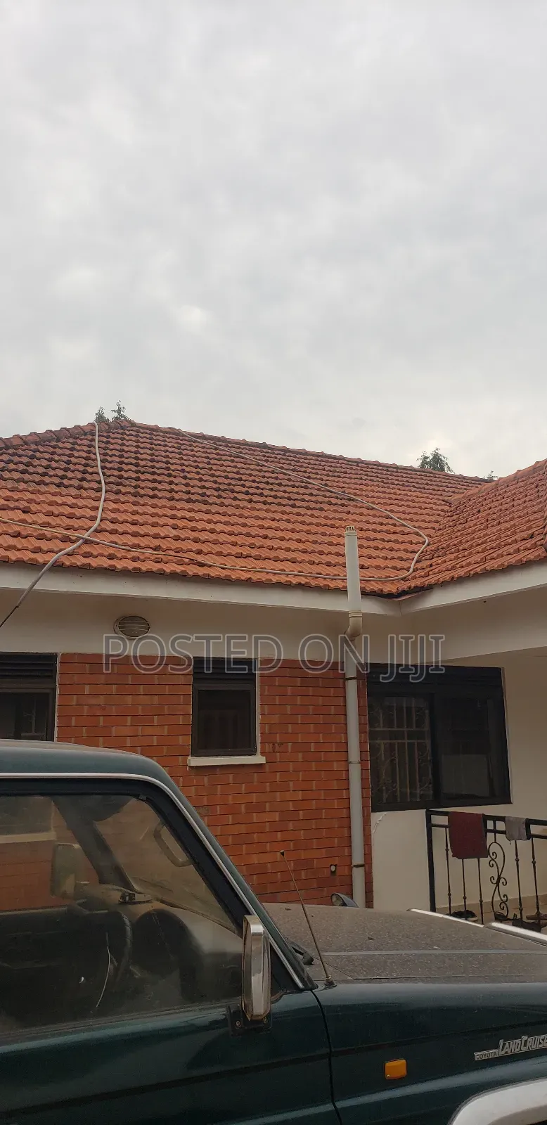 Roof Tile Cleaning Services