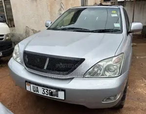 Toyota Harrier 2.4 2011 Silver