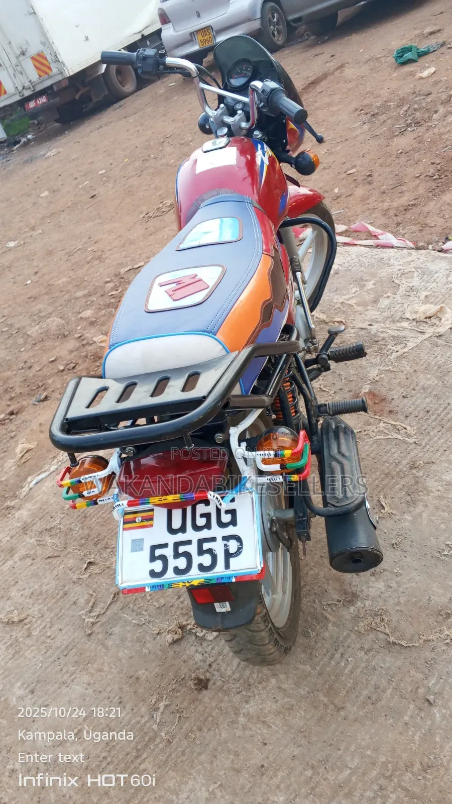 Bajaj Boxer 125 2024 Red