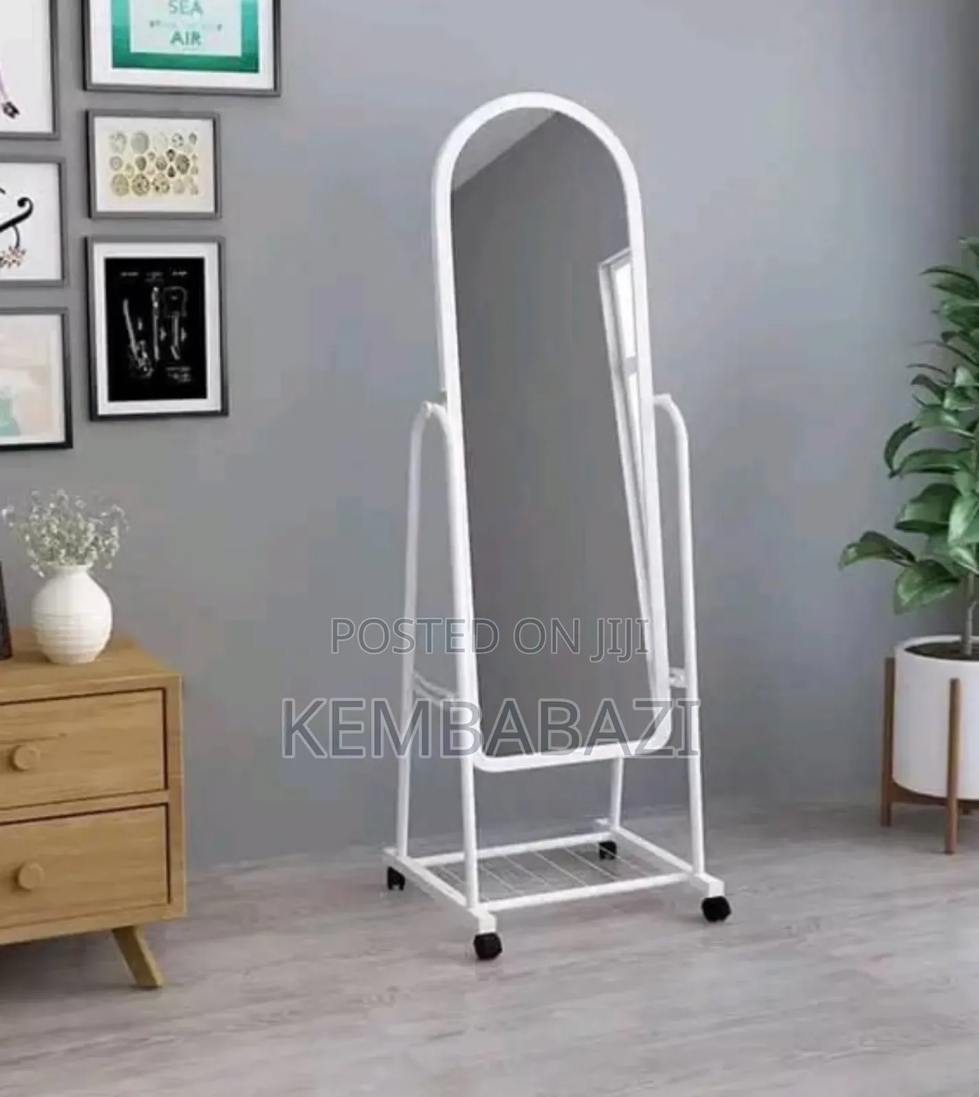 Portable Standing Dressing Mirror.