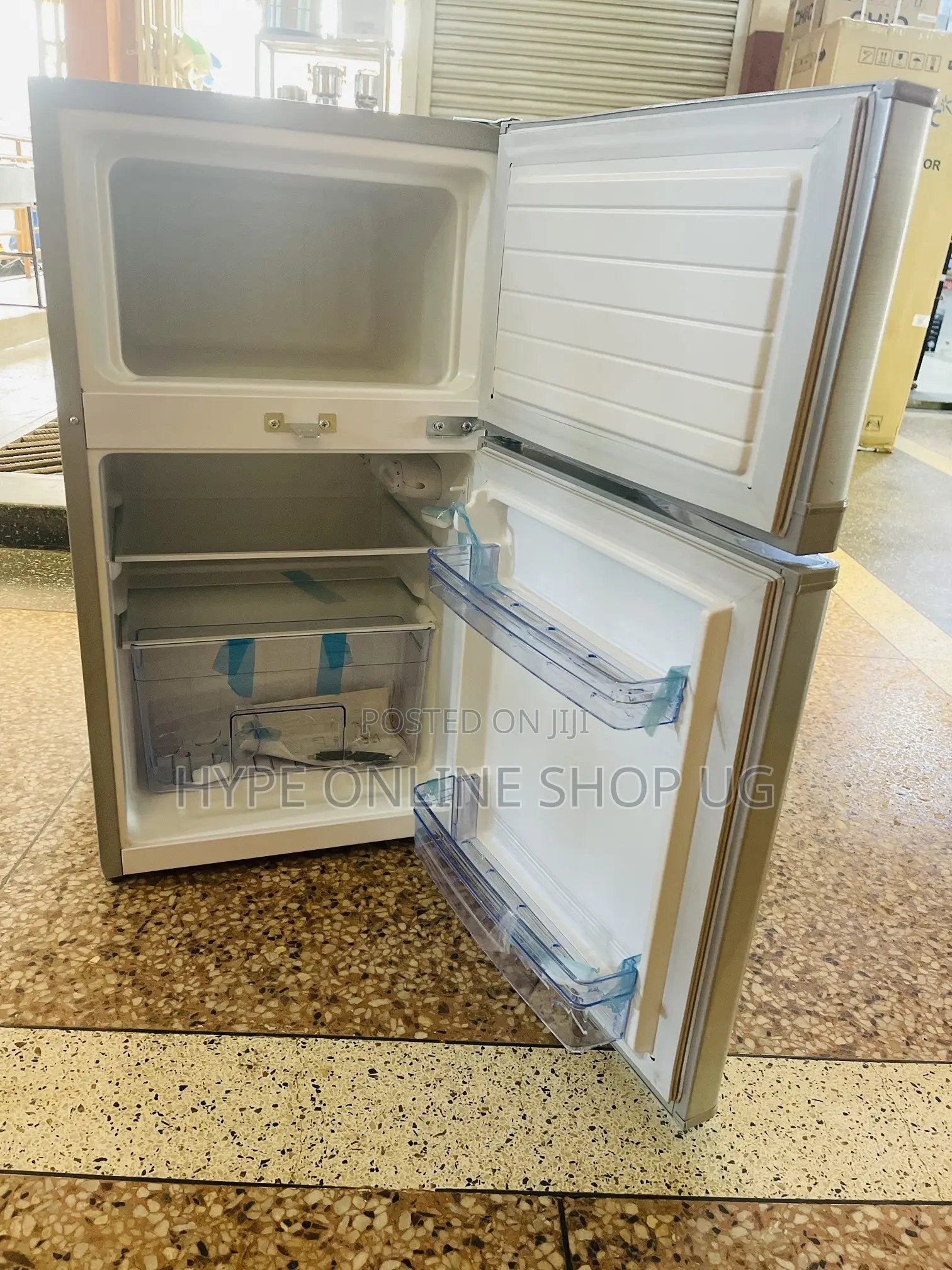 Brandnew Silver 120l Adh Double Door Home Refrigerator