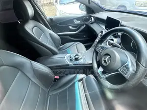 Mercedes-Benz C200 2017 White