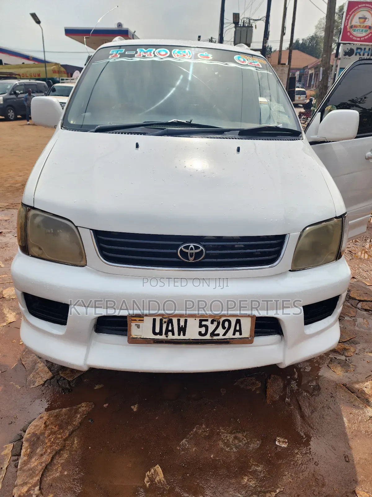Toyota Noah 2.0 FWD (8 Seater) 2001 Pearl