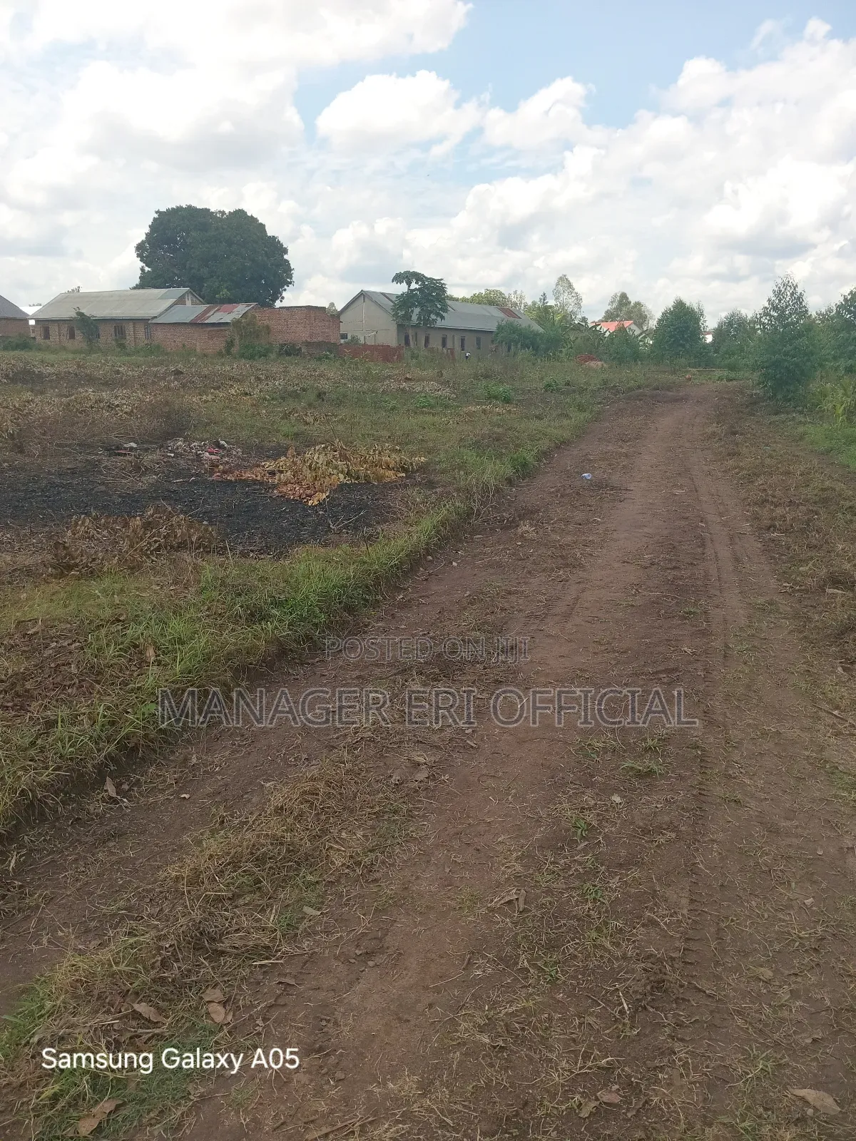 30*100fts Plot at 6m Ugx Iganga