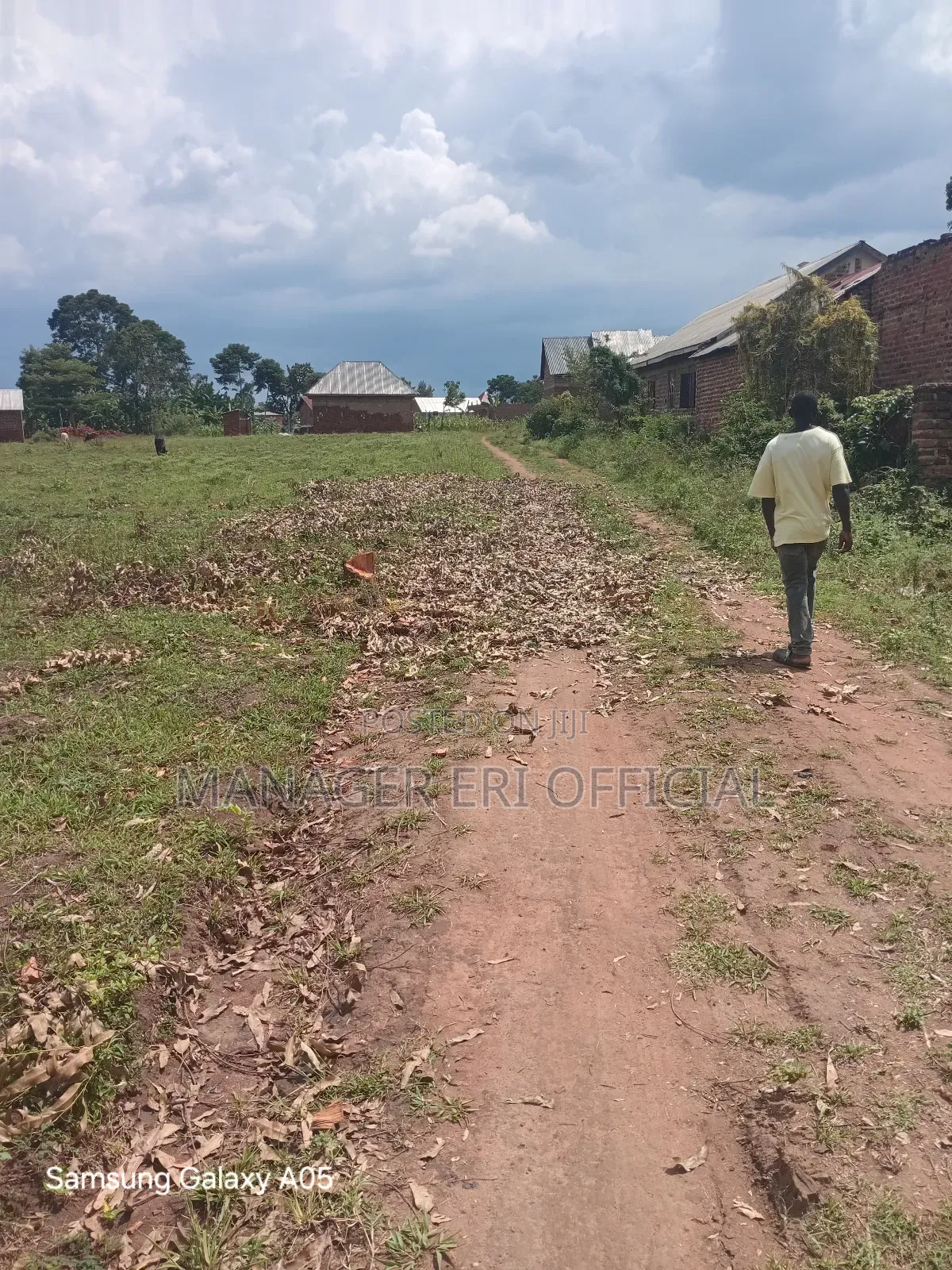 30*100fts Plot at 6m Ugx Iganga