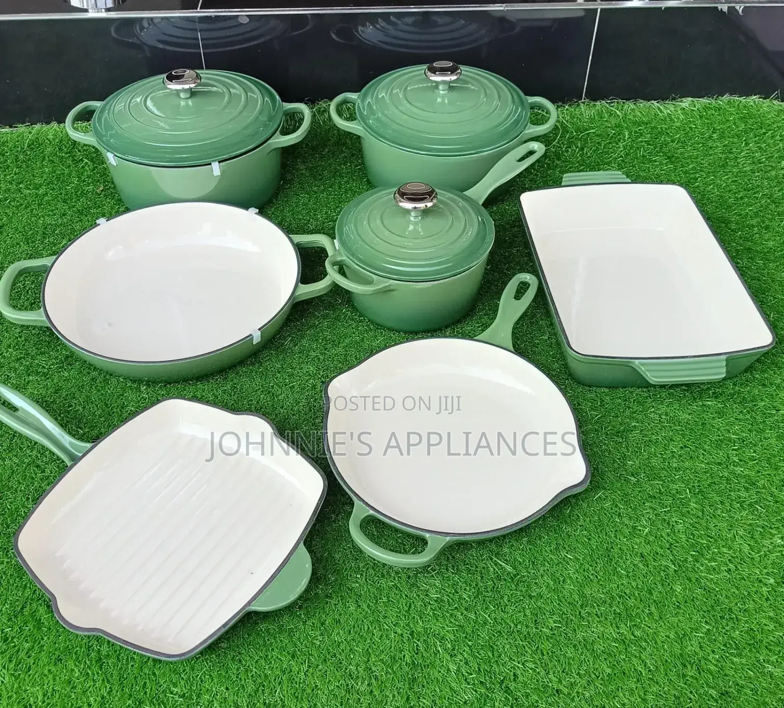 7-Piece Enameled Cast Iron Cookware Set