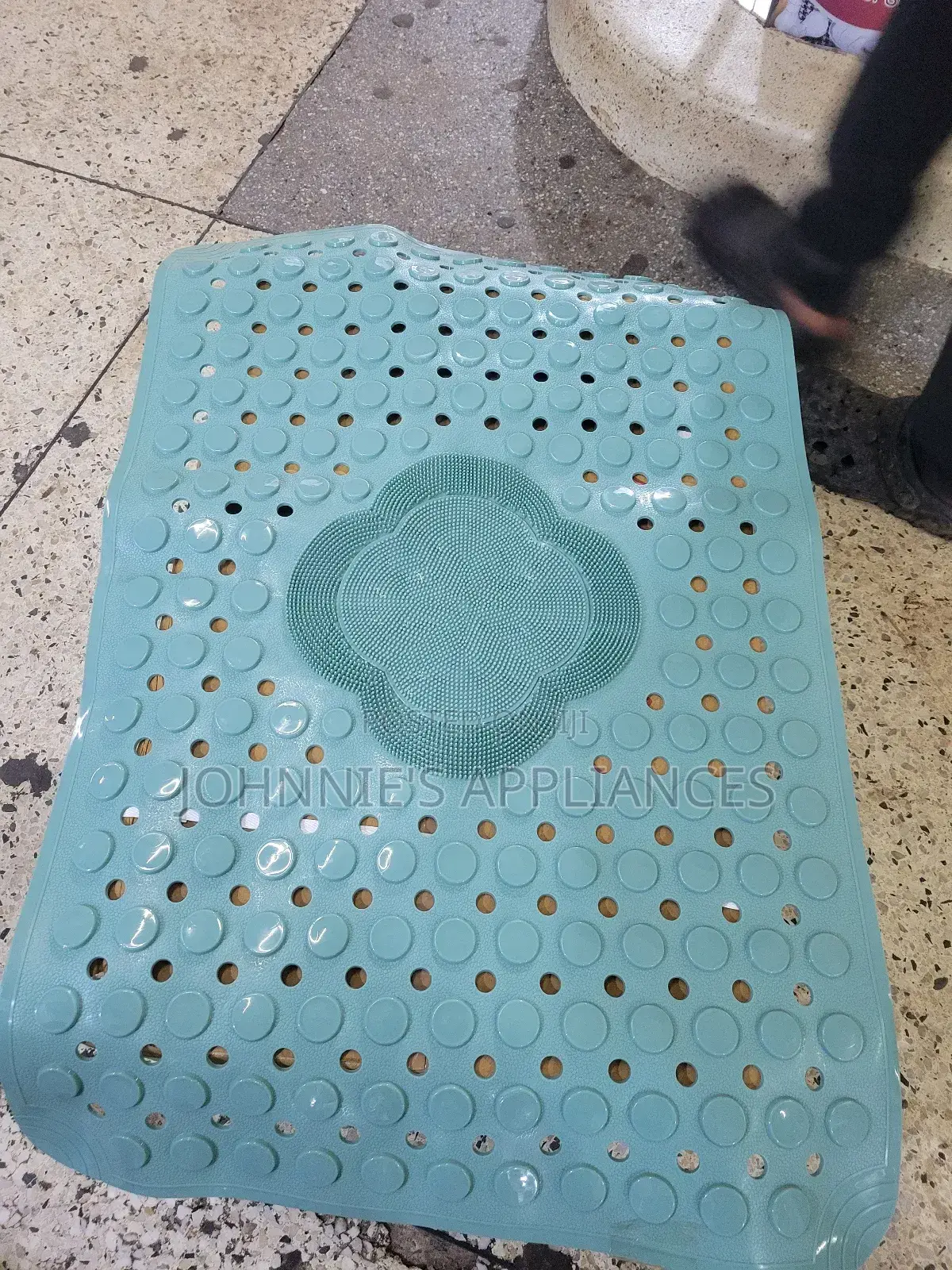 Non-slip Bathroom And Shower Mat