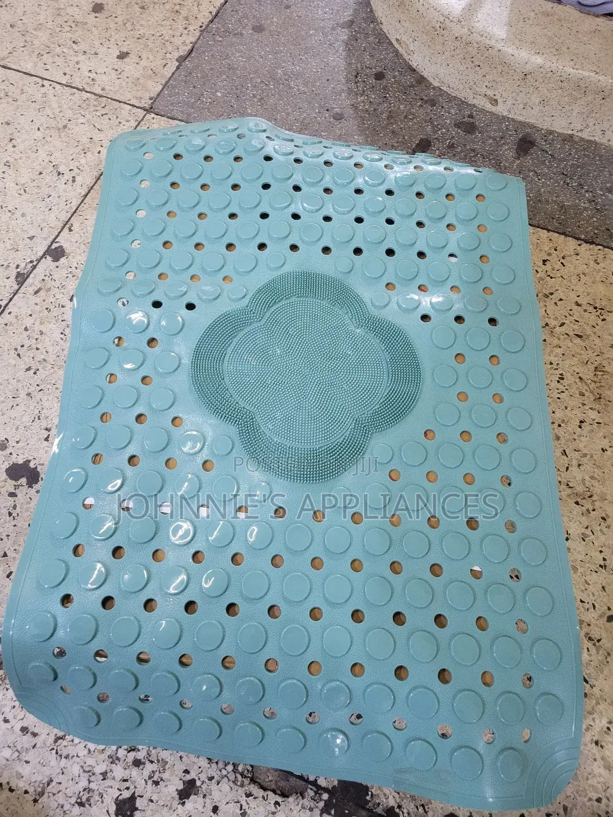 Non-slip Bathroom And Shower Mat