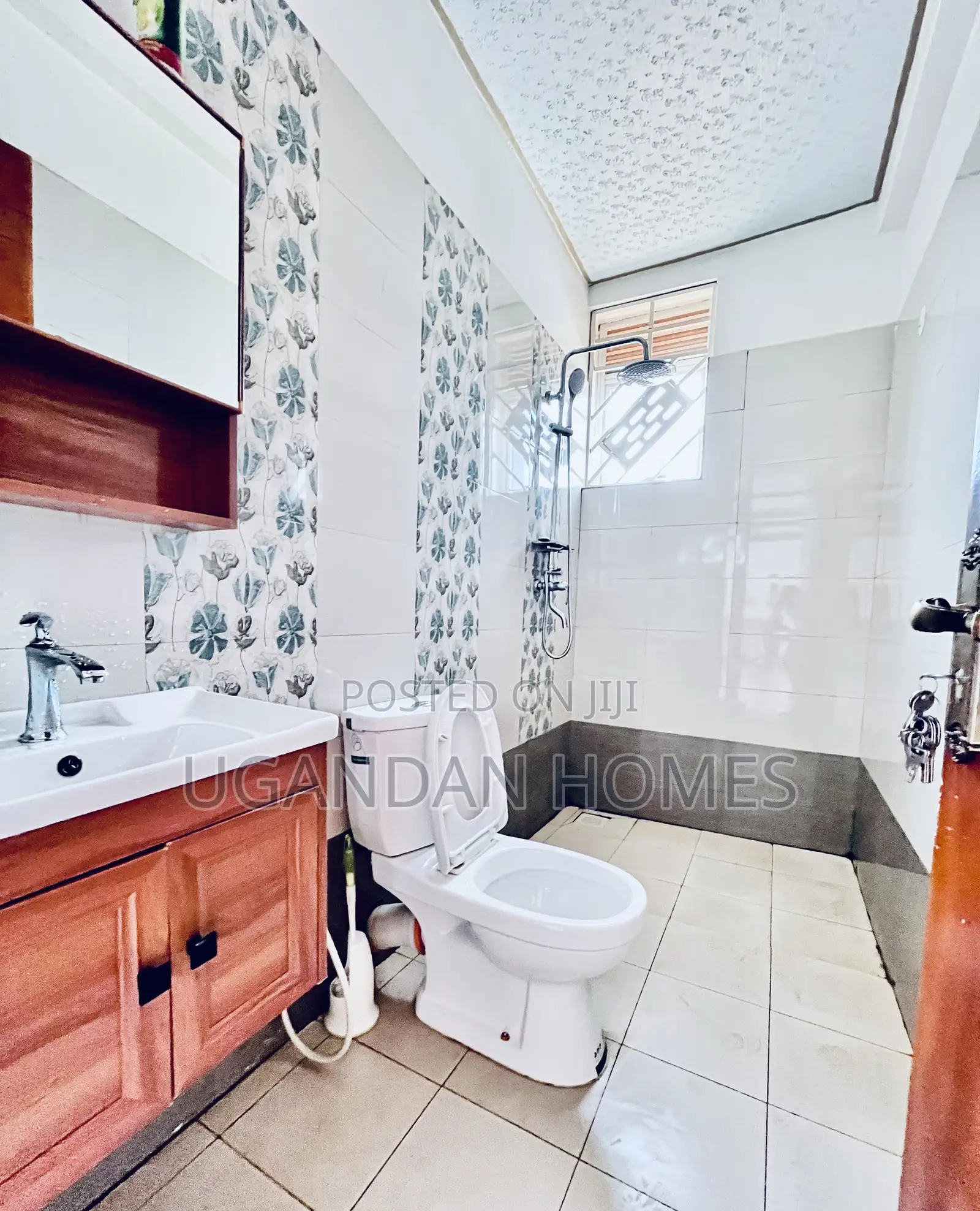 2bdrm Condo in Peacock Apartments, Kira for sale