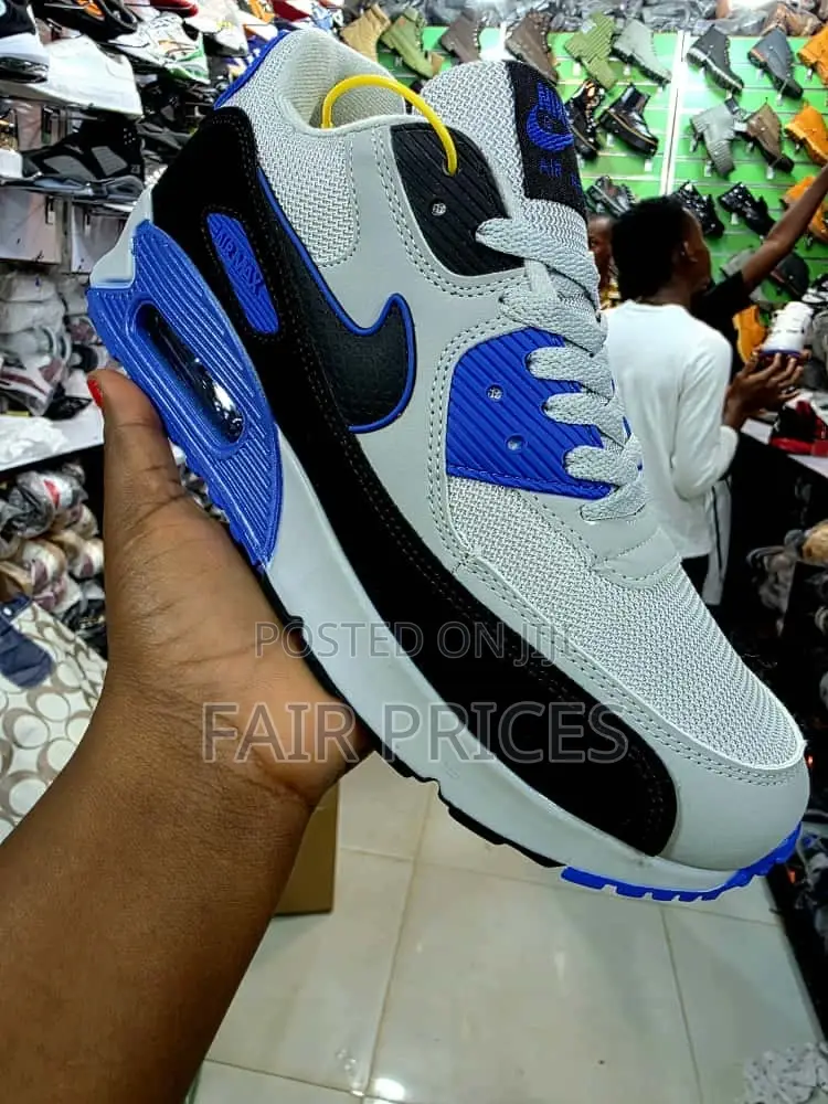 Nike Airmax Canvas Shoes for Men