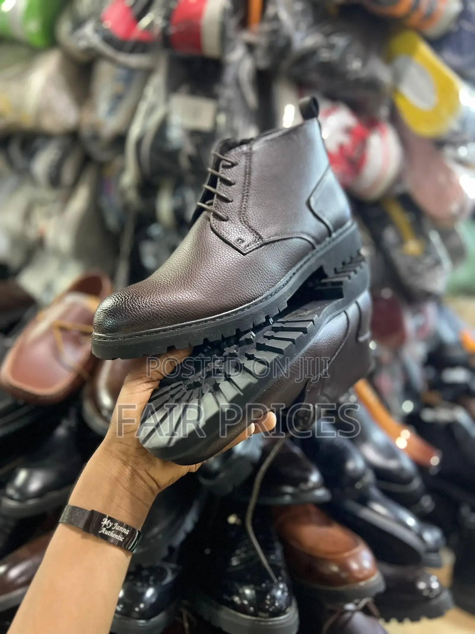 Dclassic Leather Boot Shoes Black an Brown