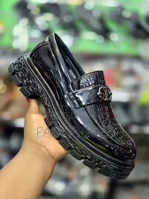 Bigsole Vuitton Shinny Loafers