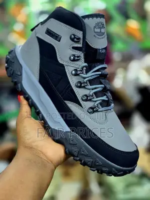 Hiking Timberland Jungle Boot Available