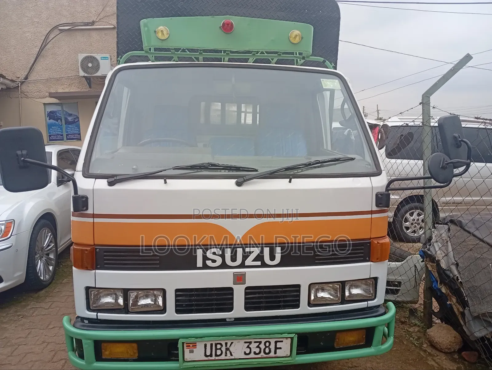 Isuzu Elf Truck 1998 White