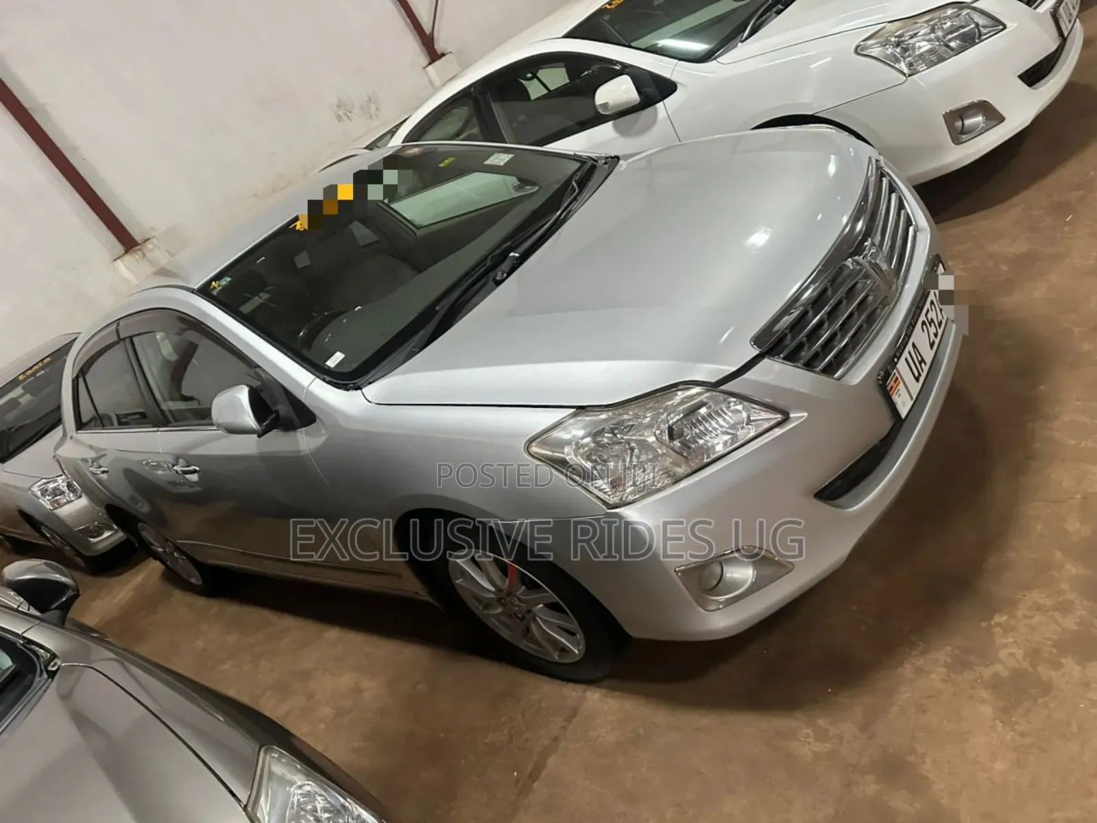 Toyota Premio 1.8 FWD 2011 Silver