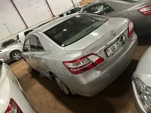 Toyota Premio 1.8 FWD 2011 Silver