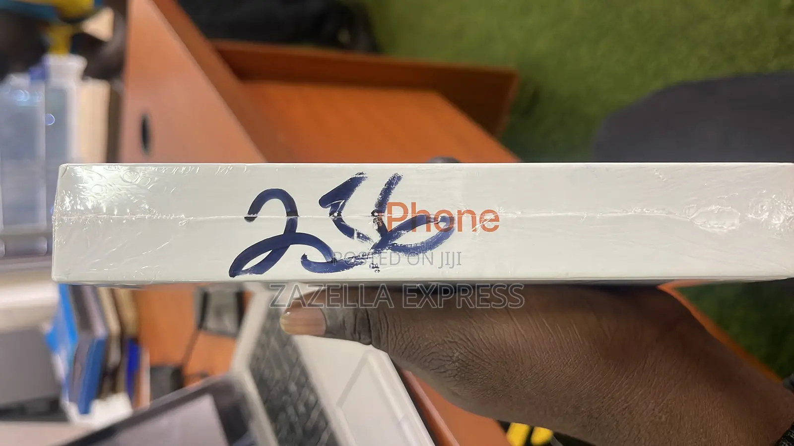 New Apple iPhone 17 Pro Max 256 GB Orange