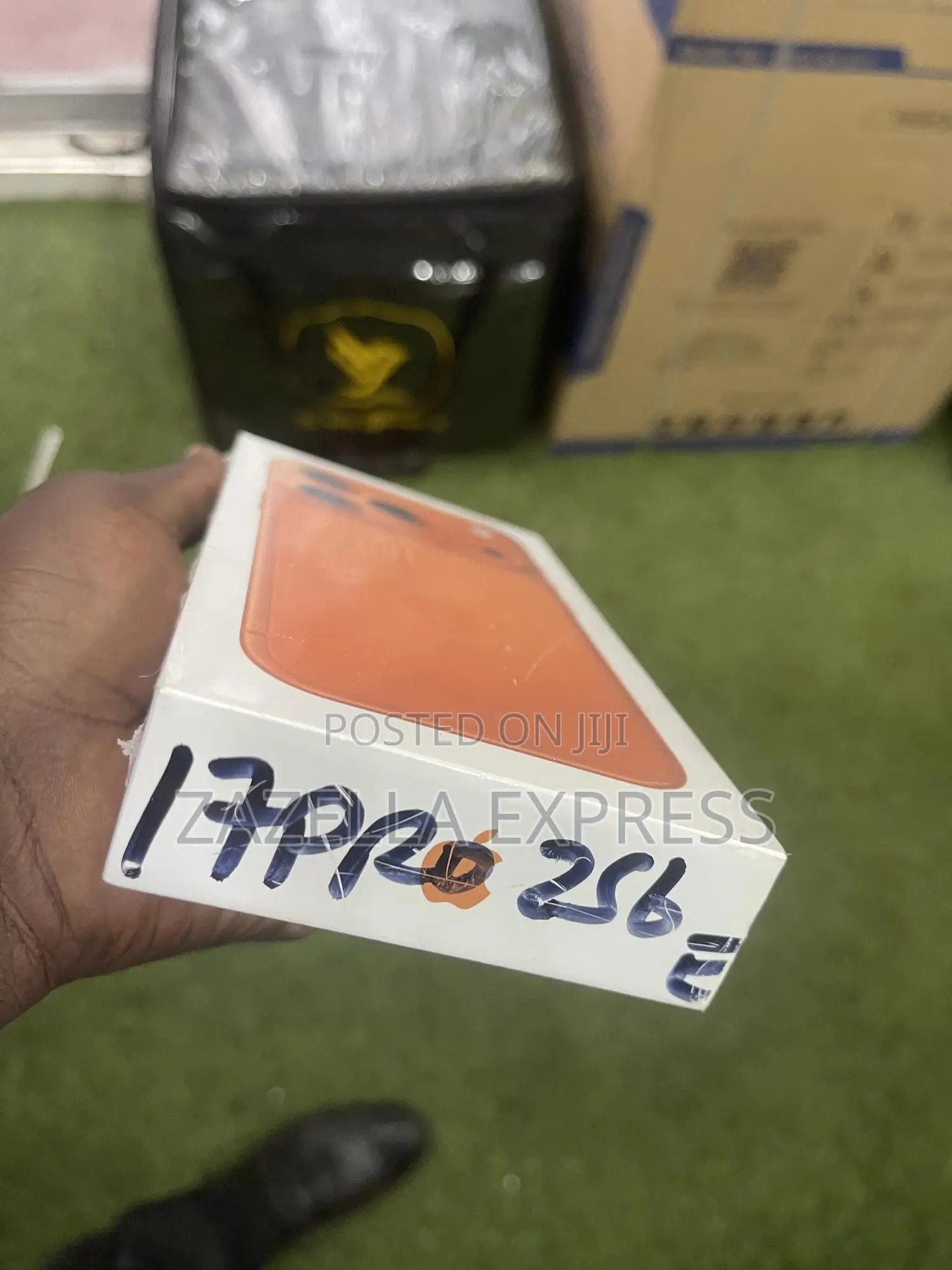 New Apple iPhone 17 Pro 256 GB Orange