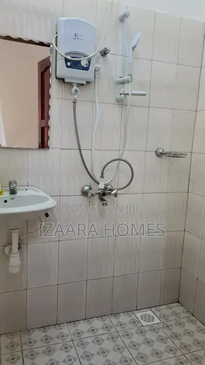 1bdrm Bedsitter in Blt Guest House, Kasese for rent