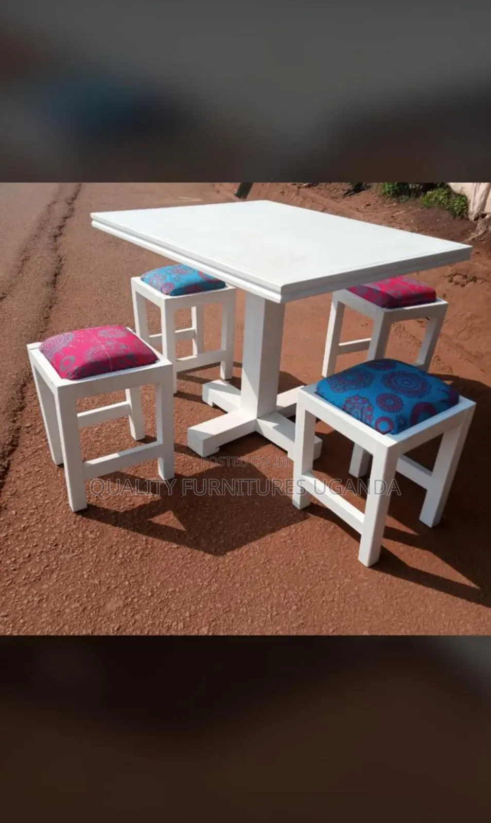 Classic Restaurant Dining Table Set