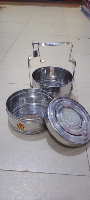 2 Steps Lunch Box