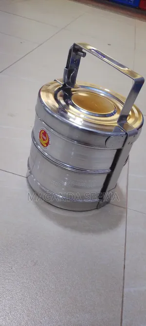 2 Steps Lunch Box