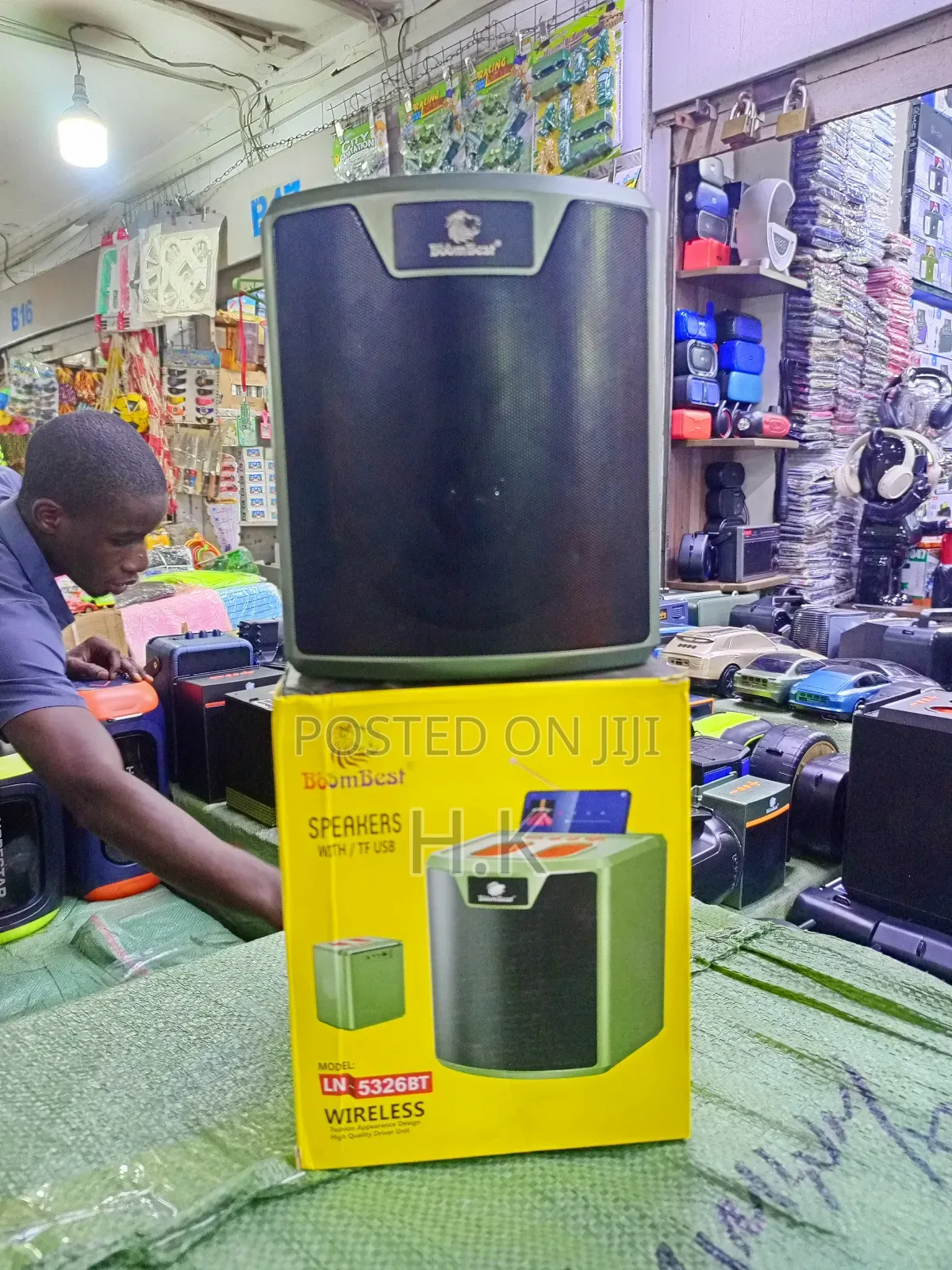 Boombest Ln-5326bt Wireless Bluetooth Speaker.