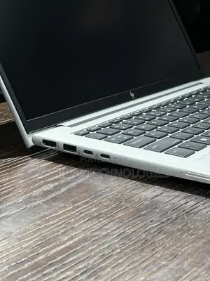 New Laptop HP EliteBook 840 G10 16GB Intel Core i7 SSD 1T