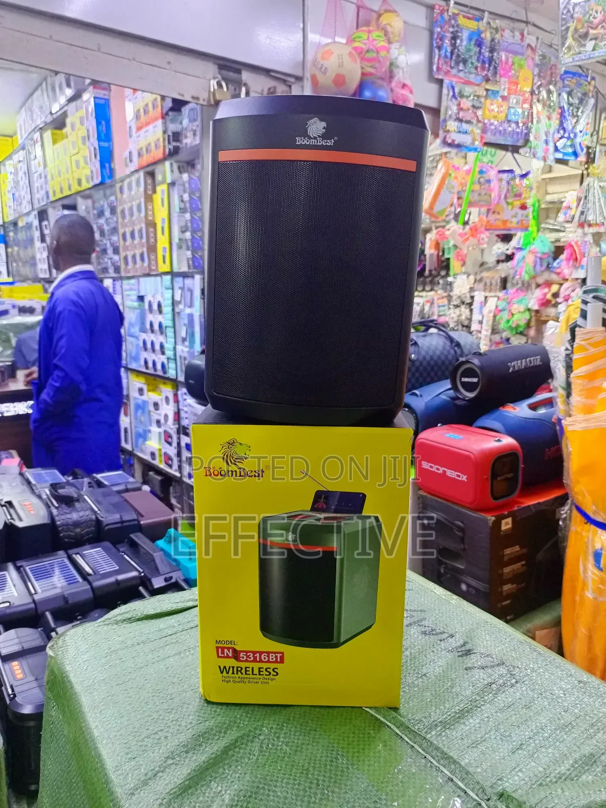 Boombest Ln-5316bt Wireless Speaker.