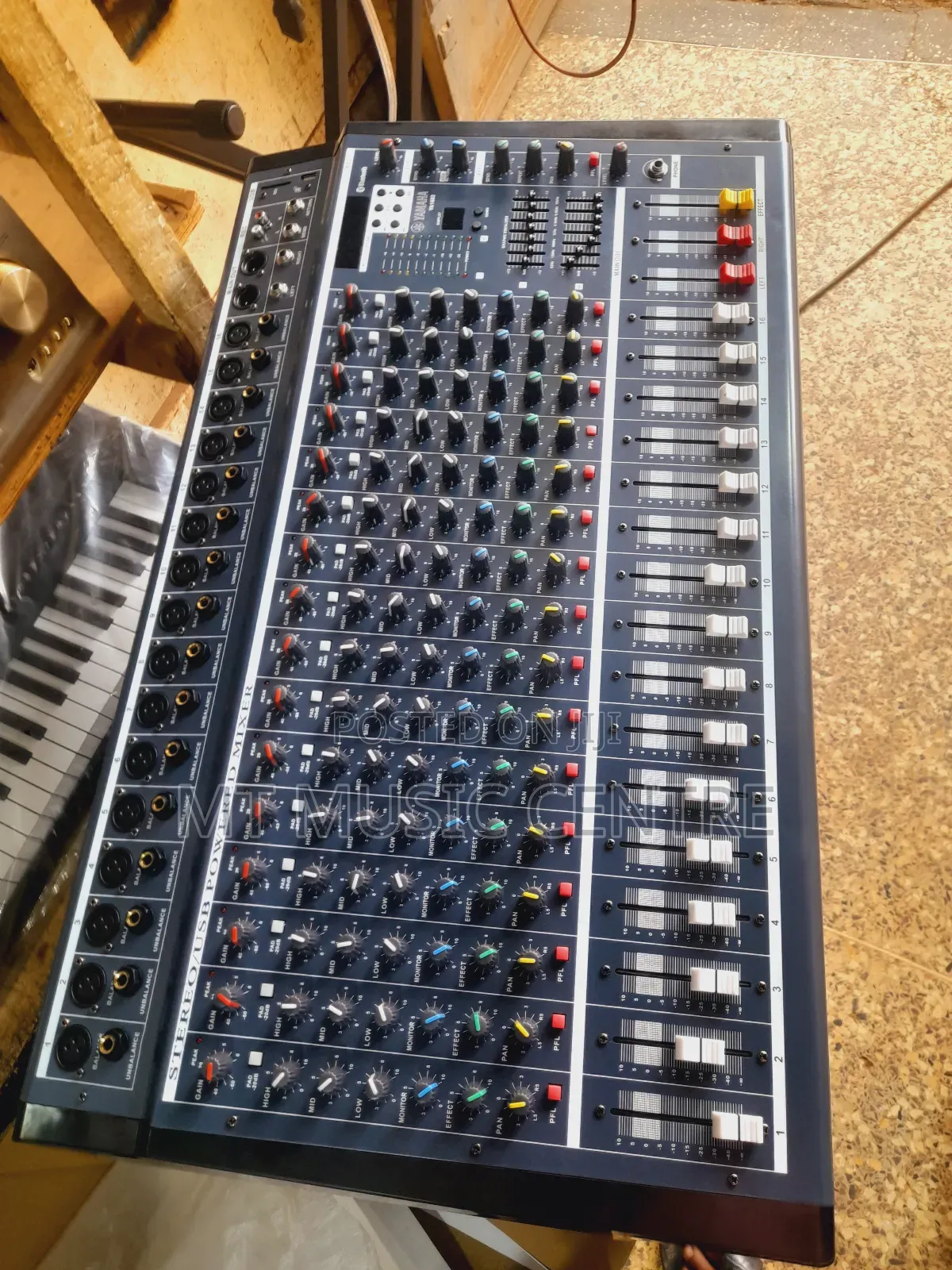 Yamaha Amp Mixer 16 Channel