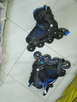 Skating Shoe