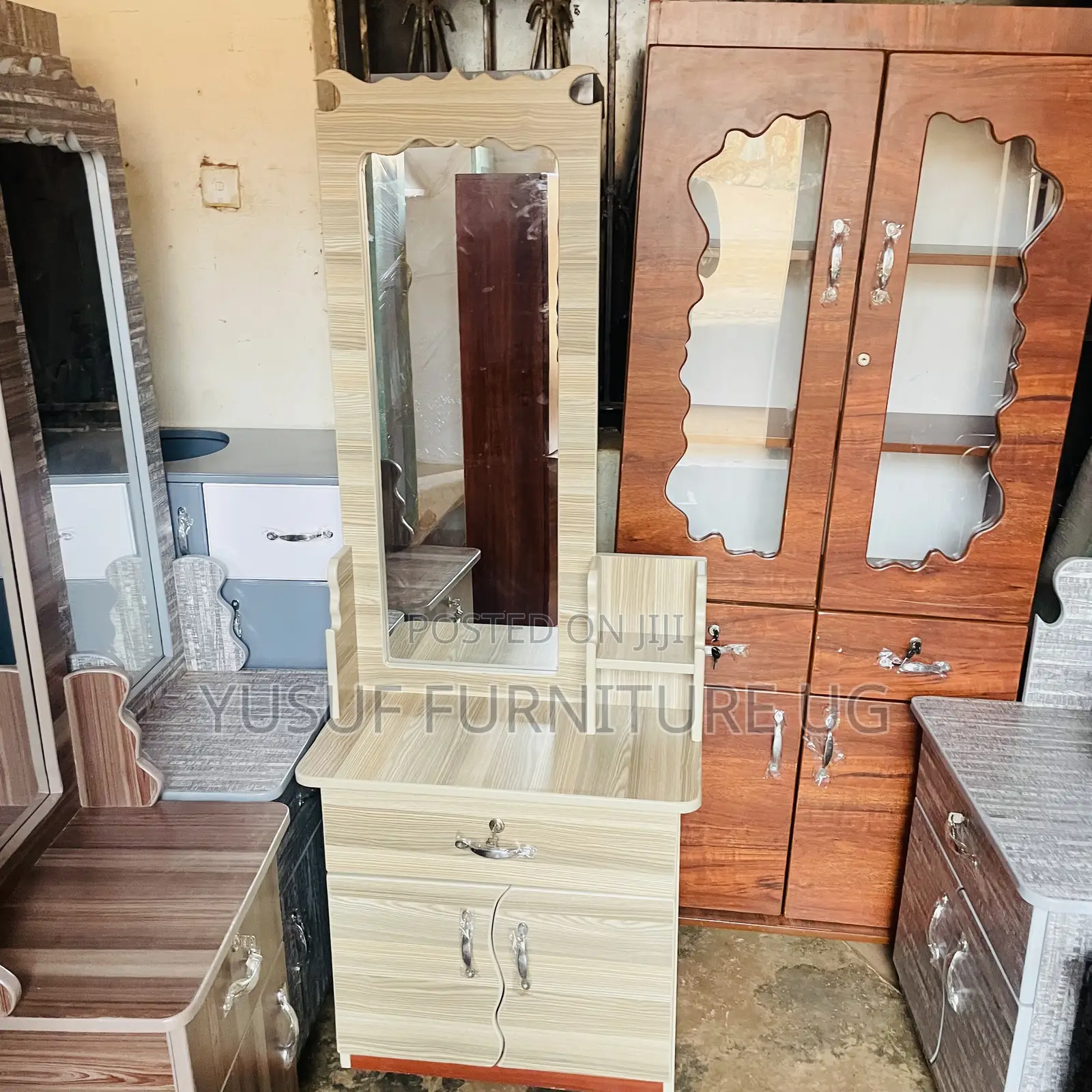 Dressing Mirror