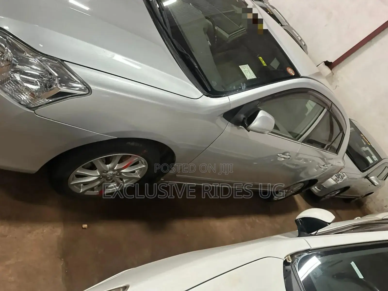 Toyota Premio 1.8 FWD 2011 Silver