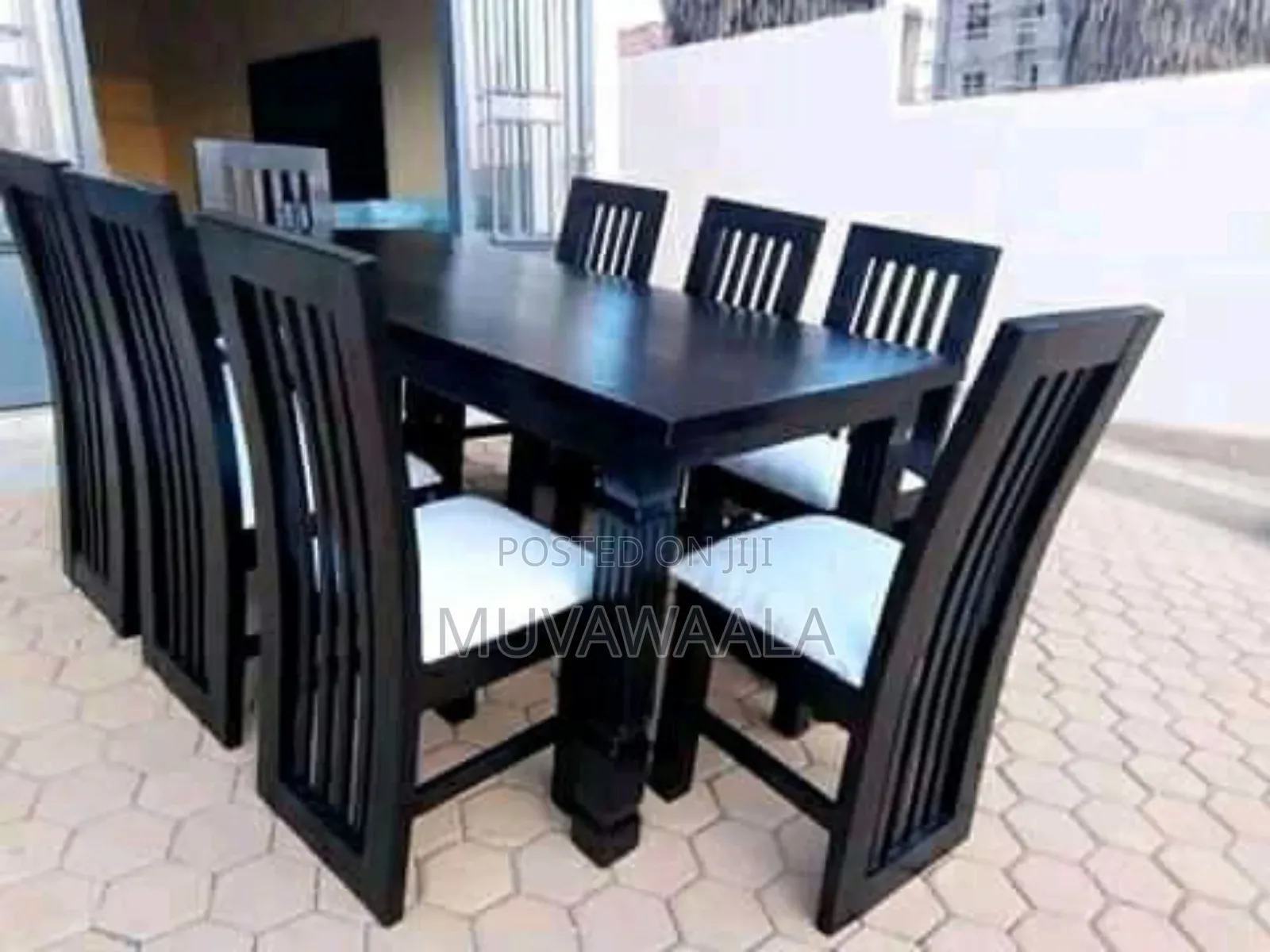 Bh Black Dining