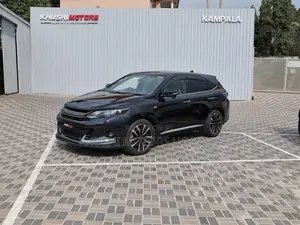 Toyota Harrier 2.0 4WD 2016 Black
