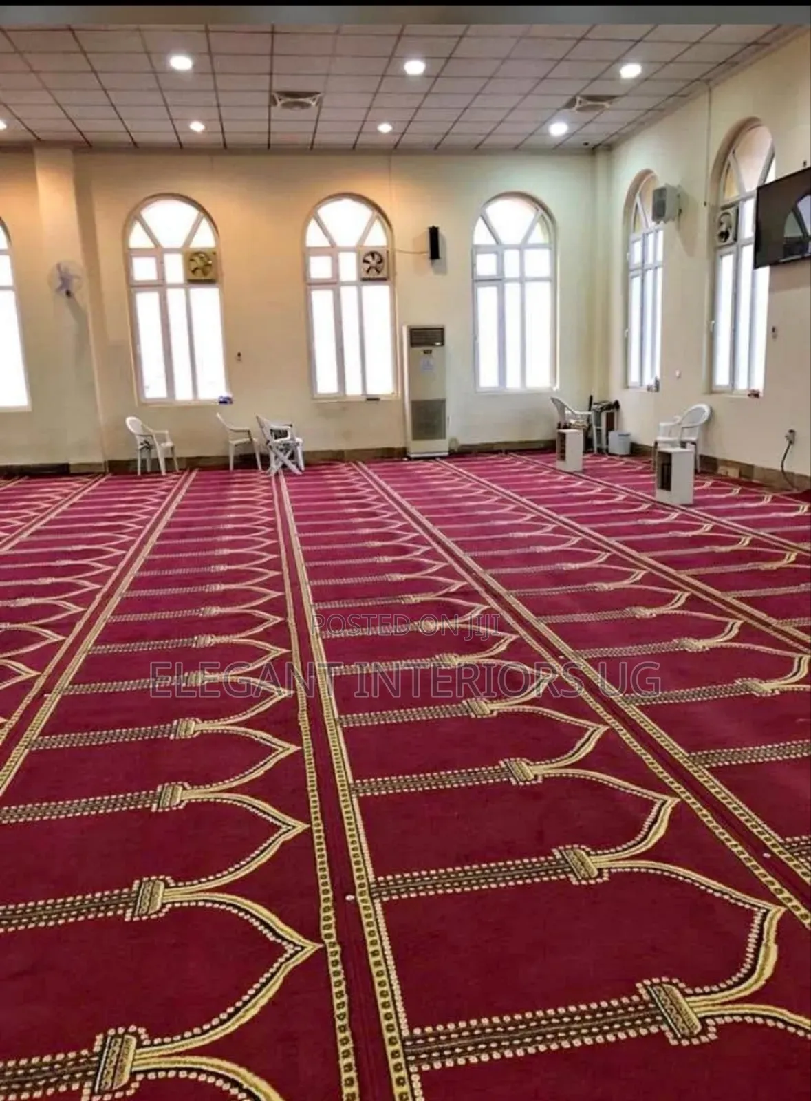 Mosque Designed Carpets Available at Favorable Price